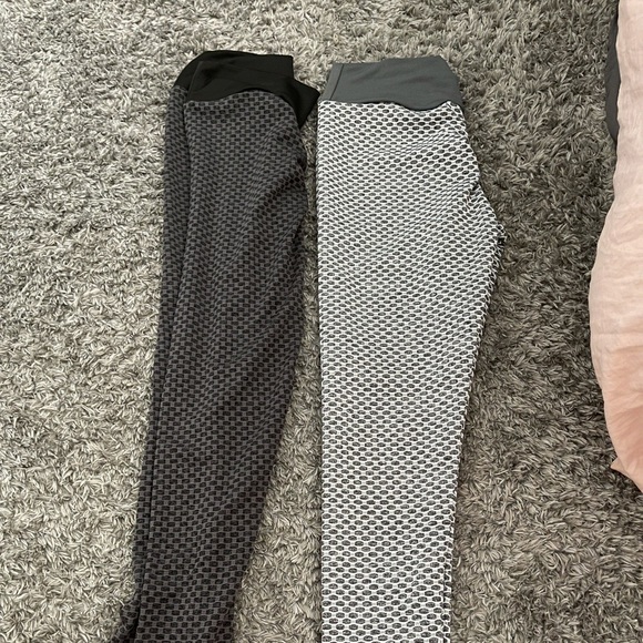 TikTok leggings - Picture 1 of 1
